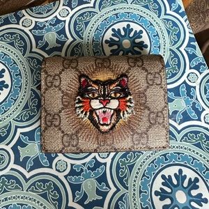 Gucci Angry cat wallet NWO